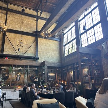 Backstory Coffee Roasters - Inside - Coffee & Tea Near Me - Minneapolis, Minnesota