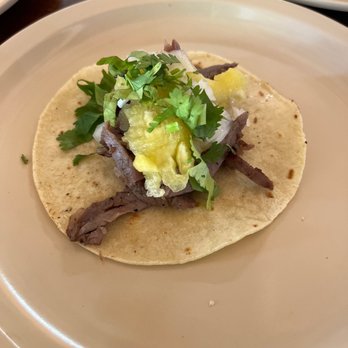 Tropi Tacos - Beef taco with pineapple salsa! Muy bien - Tacos Near Me - Tulum, ROO Tropi Tacos - Beef taco with pineapple salsa! Muy bien - Tacos Near Me - Tulum, ROO