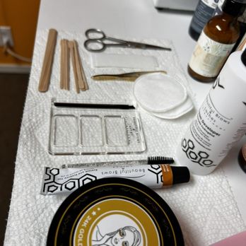 Nikki Bee Esthetics - Eyebrow tinting and waxing - Eyebrow Services Near Me - Healdsburg, California Nikki Bee Esthetics - Eyebrow tinting and waxing - Eyebrow Services Near Me - Healdsburg, California
