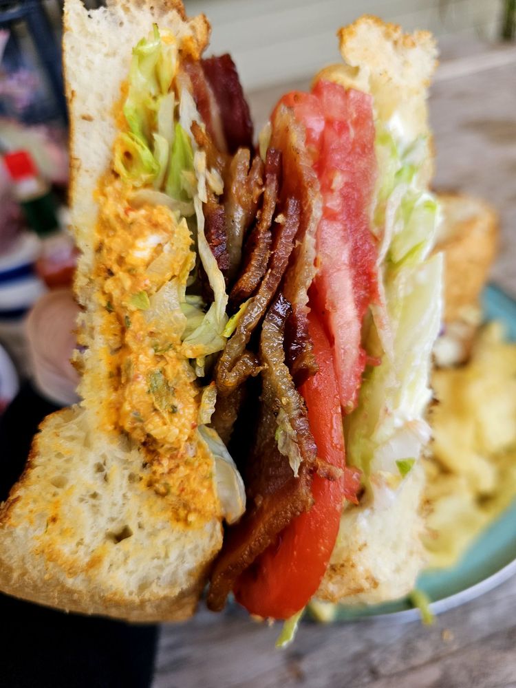 Little Gull Café