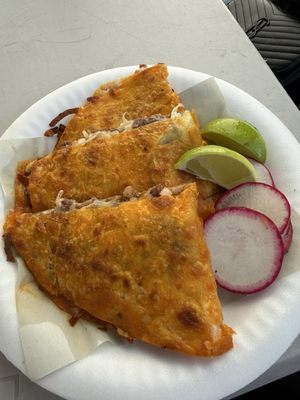 Birrieria Gomez by null