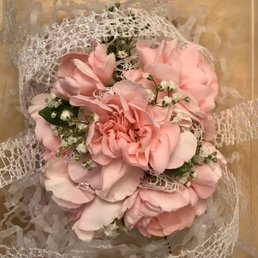 Wrist corsage for a child Wrist corsage for a child