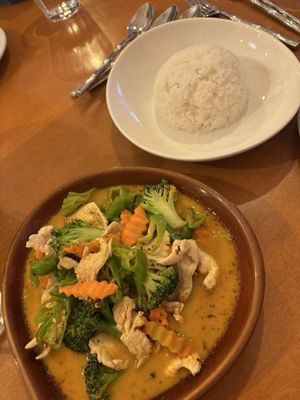 Thai Gourmet by null