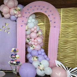 Baby shower decorations