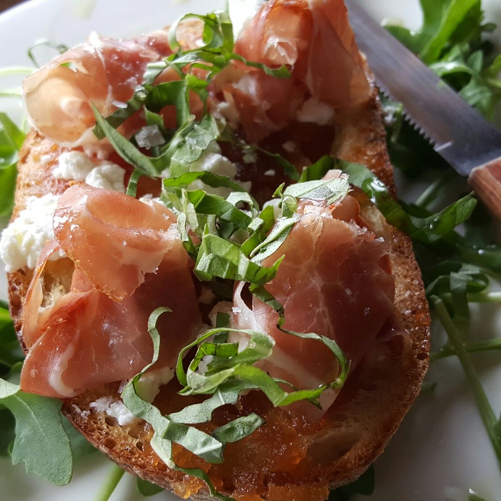 Russell's - Toast - Breakfast & Brunch Near Me - Seattle, Washington Russell's - Toast - Breakfast & Brunch Near Me - Seattle, Washington