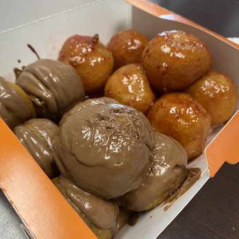 Mr. Puffs - Box of 12 (Nutella & Strawberry) - Desserts Near Me - Ottawa, Ontario