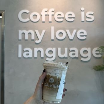 Da Vien Coffee - Strawberry Cream Oat Latte - Coffee & Tea Near Me - Alhambra, California