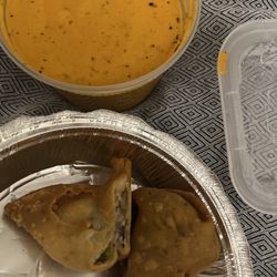 Tandoori Tibet - Chicken Tikka Masala Veg Samosa
