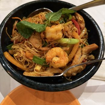 Mandalay Restaurant - Singapore Style Noodles - Burmese Near Me - San Francisco, California Mandalay Restaurant - Singapore Style Noodles - Burmese Near Me - San Francisco, California