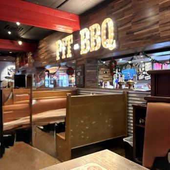 Famous Dave's Bar-B-Que - Barbeque Near Me - Las Vegas, Nevada