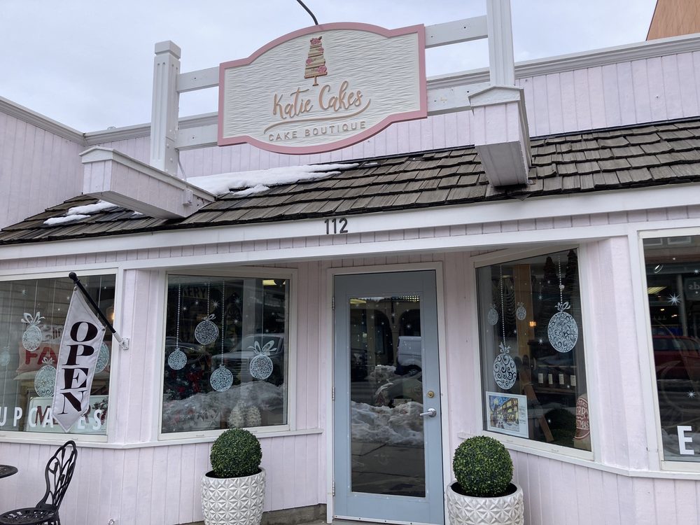 KATIE CAKE Updated September 2024 36 Photos 112 S Broadway, Red