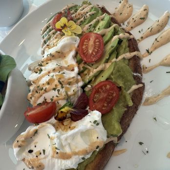 Birdie Bistro - YUM - Burgers Near Me - Coral Gables, Florida