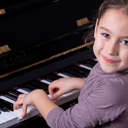 Chapin Piano Service - A tuned piano is a happy piano - and a happy piano player!