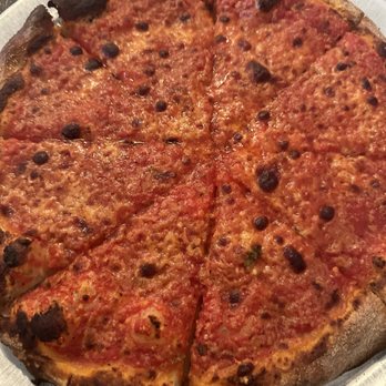 Ernie's Pizzeria - Grated cheese - Pizza Near Me - New Haven, Connecticut Ernie's Pizzeria - Grated cheese - Pizza Near Me - New Haven, Connecticut