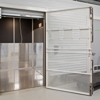US Storage Centers - interior drive up unit 2 - Self Storage Near Me - Minneapolis, Minnesota US Storage Centers - interior drive up unit 2 - Self Storage Near Me - Minneapolis, Minnesota