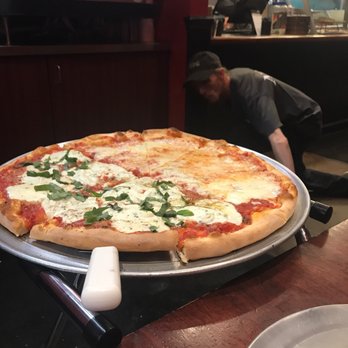 NY Pie - Pizza - Pizza Near Me - Nashville, Tennessee