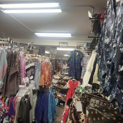 Abe's Corner Boutique