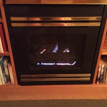 Inn On Tomales Bay - Fireplace - Hotels Near Me - Marshall, California