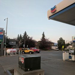 Chevron Denali Express Station