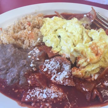 Blvd Café - Chilaquiles with eggs, beans and rice. - Mexican Near Me - Los Angeles, California Blvd Café - Chilaquiles with eggs, beans and rice. - Mexican Near Me - Los Angeles, California
