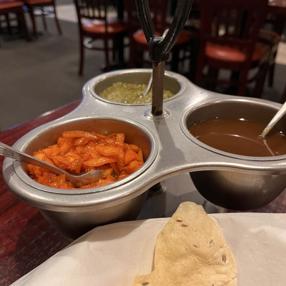 India Palace - The chutneys they brought with the samosas - Indian Near Me - Overland Park, Kansas