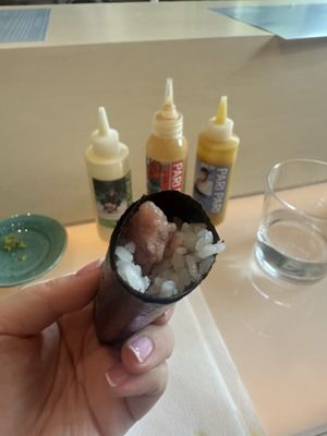 PARI PARI Handroll Bar by null