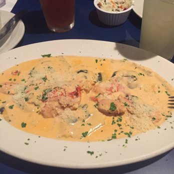 Boston Sail Loft - Lobster ravioli - Bars Near Me - Boston, Massachusetts