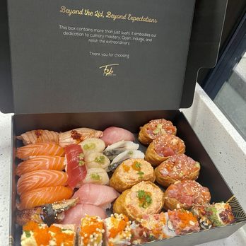 FOB Sushi Bar - Sushi Bars Near Me - Seattle, Washington FOB Sushi Bar - Sushi Bars Near Me - Seattle, Washington