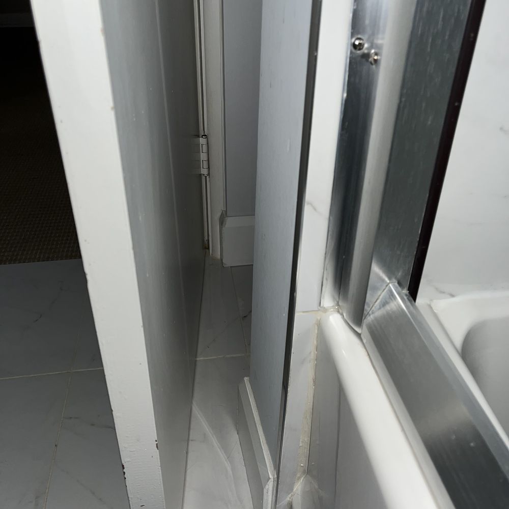 Handyman Connection - Missing door stopper - Handyman Near Me - Scarborough, Ontario Handyman Connection - Missing door stopper - Handyman Near Me - Scarborough, Ontario