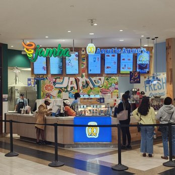 Jamba - Jamba and Auntie Anne's Pretzel right next to each other. - Juice Bars & Smoothies Near Me - Atlanta, Georgia