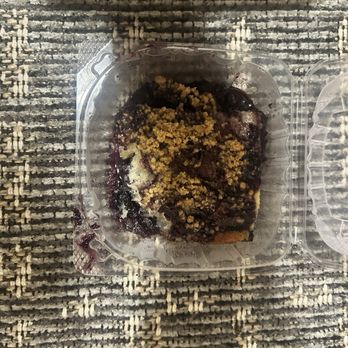 Gus's Barbecue - Blueberry Biscuit Cobbler - Barbeque Near Me - South Pasadena, California Gus's Barbecue - Blueberry Biscuit Cobbler - Barbeque Near Me - South Pasadena, California
