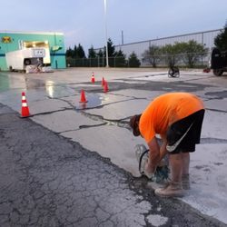 L & J Concrete