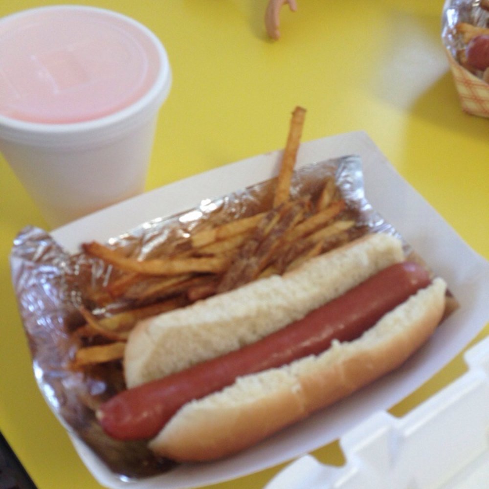 Bugsy's Chicago Dog - Dogs (plain for the kids) - Hot Dogs Near Me - Mount Vernon, Illinois Bugsy's Chicago Dog - Dogs (plain for the kids) - Hot Dogs Near Me - Mount Vernon, Illinois