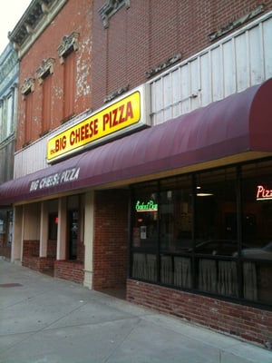 Big Cheese Pizza by null