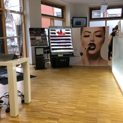 Alexandra Ciolea Beauty - Alle möglichen Farben von OPI stehen zur Auswahl