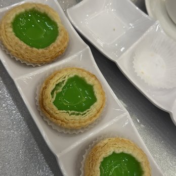 HL Peninsula - 5004. Pandan Flavor Custard Tart - Dim Sum Near Me - Castro Valley, California