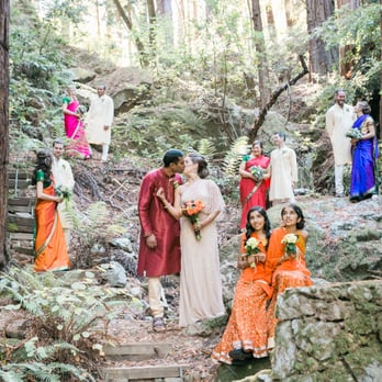 ComePlum - Event Photography Near Me
