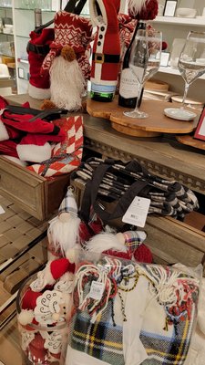Pottery Barn by null