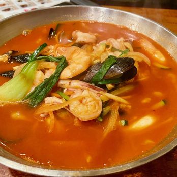 Joong Koog Jip - Jjam Pong - Korean Near Me - Flushing, New York