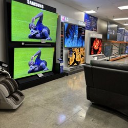 Costco Wholesale Home Showroom