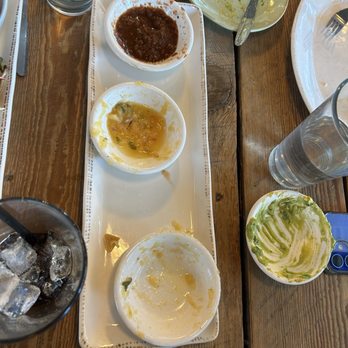 Hook and Lime - Salsa trío - Bars Near Me - Omaha, Nebraska
