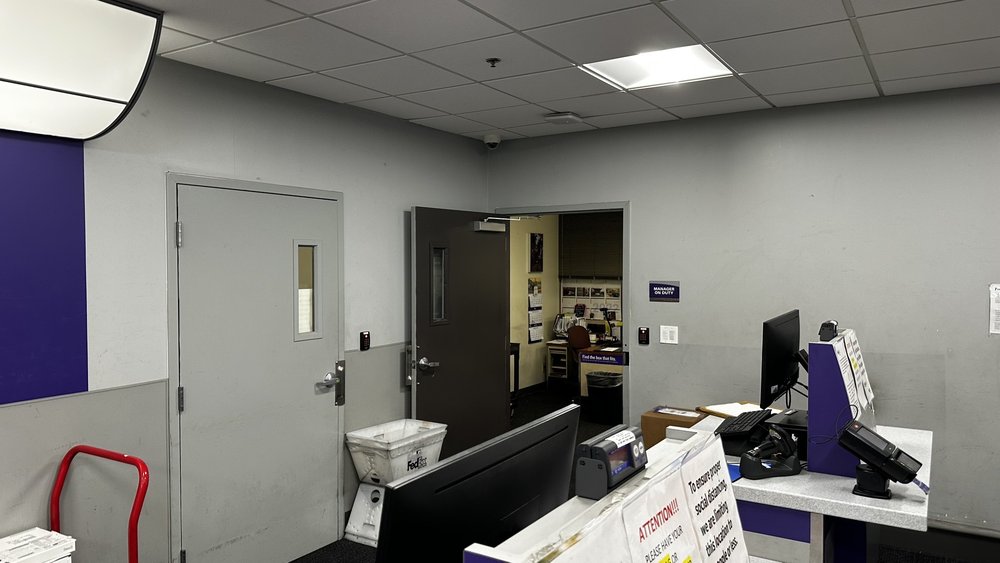 FEDEX SHIP CENTER Updated September 2024 10 Photos & 99 Reviews