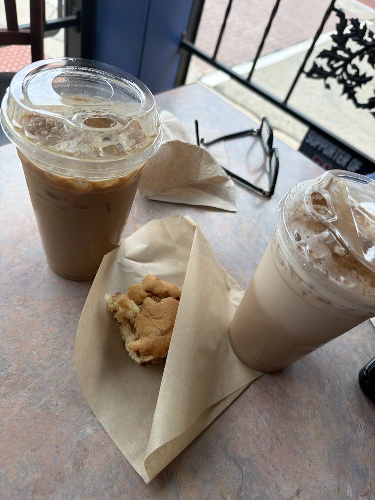 Food from Badger Brothers Coffee