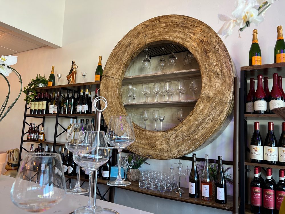 L’AMORE WINE & DINE Updated September 2024 31 Photos & 20 Reviews