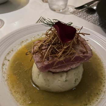 Maison Oh Lala! - Butter Soy Seared Tuna - Seafood Near Me - Playa del Carmen, ROO Maison Oh Lala! - Butter Soy Seared Tuna - Seafood Near Me - Playa del Carmen, ROO