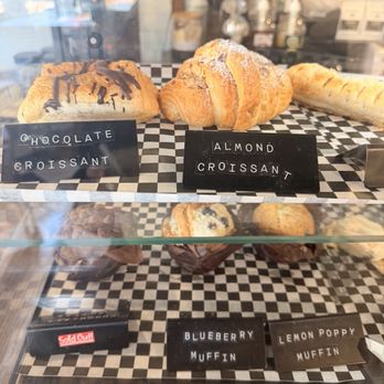 Mojo Hill Cafe - Bakery goods - Cafes Near Me - Morgan Hill, California
