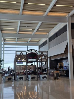 Meat Mitch Kansas City Aiport by null
