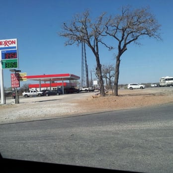 Exxon - a gas station in the desert - Convenience Stores Near Me - Cedar Creek, Texas