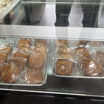 Sweet Passion Bakery - Showcase of delicious fresh mooncakes. - Bakeries Near Me - San Francisco, California Sweet Passion Bakery - Showcase of delicious fresh mooncakes. - Bakeries Near Me - San Francisco, California