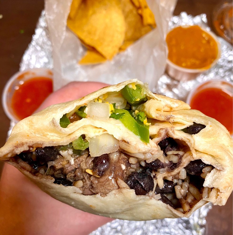 THREE AMIGOS MEXICAN TAQUERIA Updated November 2024 172 Photos